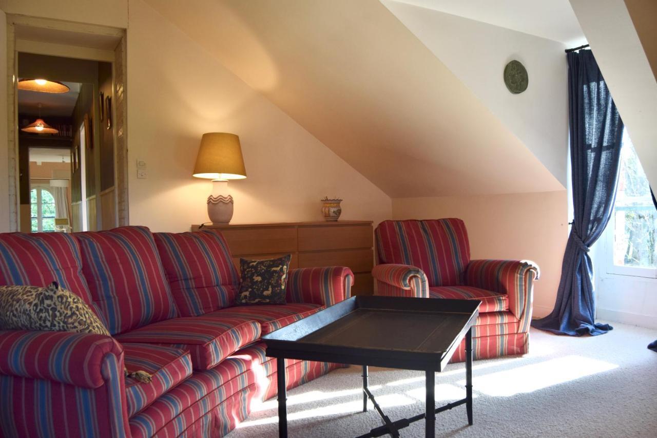 Holiday home De Chateau De Vaux Yvre-l'Eveque